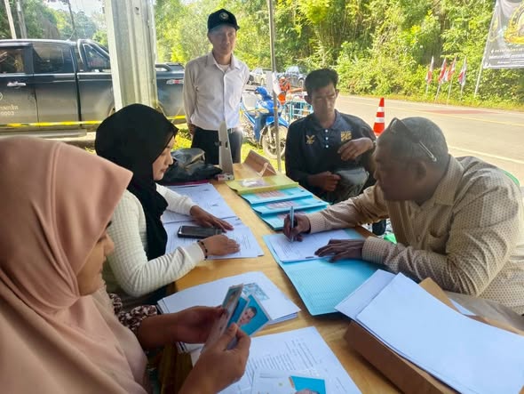 บรรยากาศการรับสมัครรับเลือกตั้ง นายกองค์การบริหารส่วนตำบลเกาะลิบง และสมาชิกสภาองค์การบริหารส่วนตำบลเกาะลิบง วันที่ 4 ธันวาคม 2568 ณ องค์การบริหารส่วนตำบลเกาะลิบง